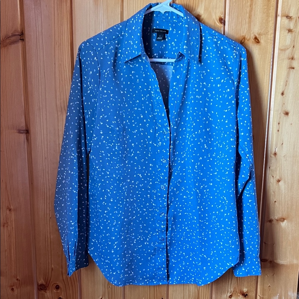 Ann Taylor long sleeve blouse size S